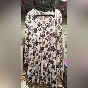 Cute floral dress with lace up neckline